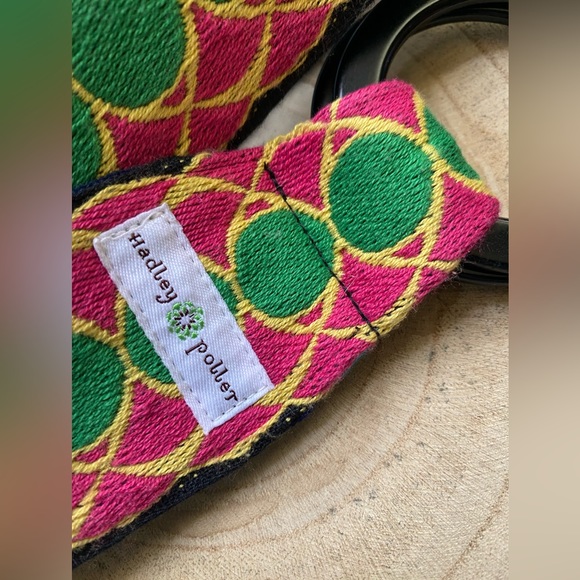 Hadley Poller pink snapdragon reversible print artisan ring belt, size large - Picture 7 of 9